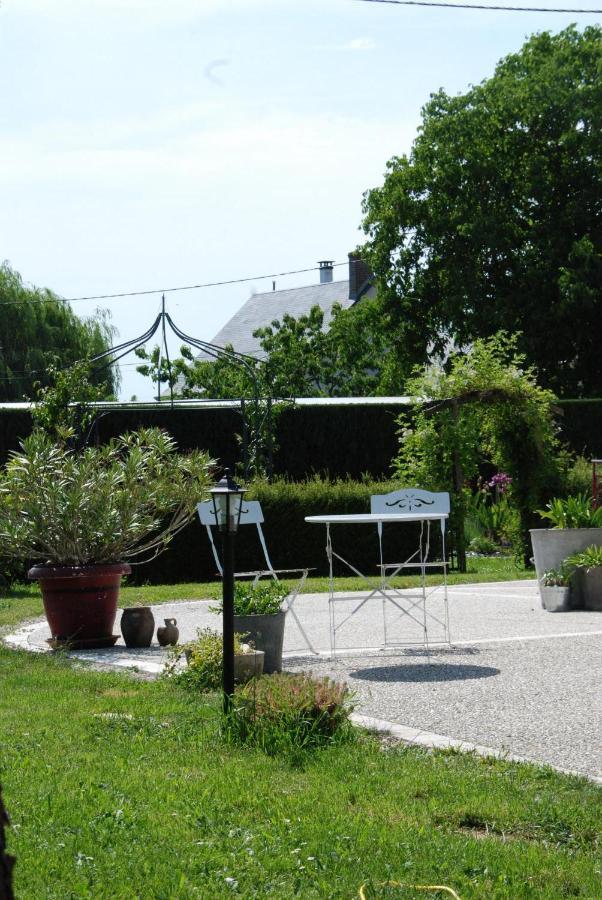 Chambre D'Hotes "Les Paturelles" Fougeres-sur-Bievre Ngoại thất bức ảnh